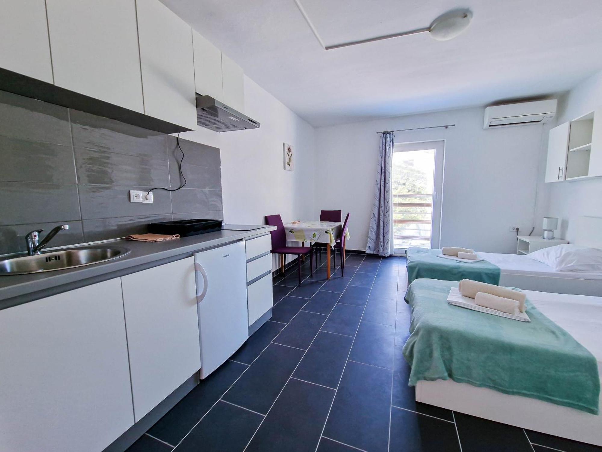 Flip - Flop Apartment Novalja Exterior photo